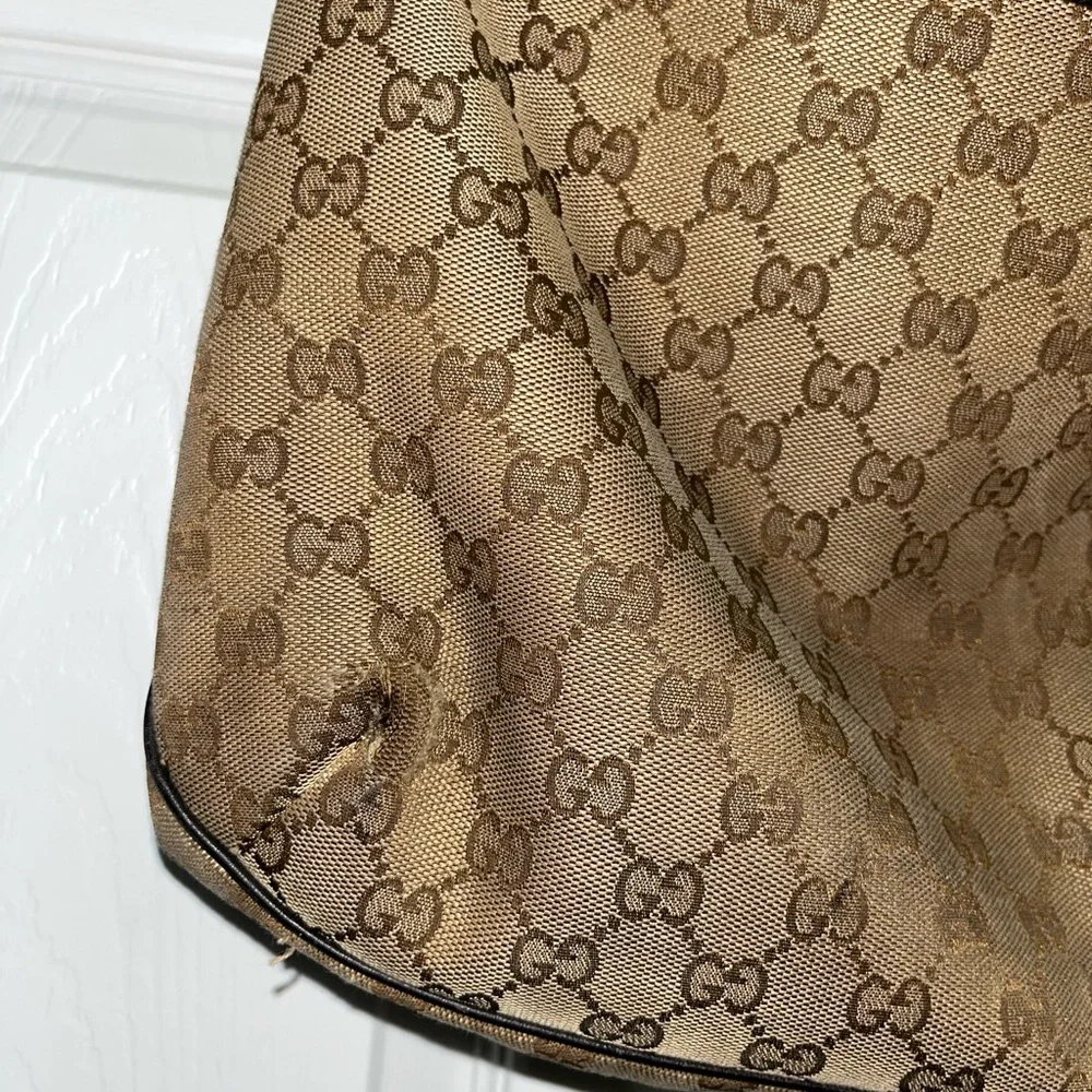 Gucci Canvas Hobo - Picture 6 of 16